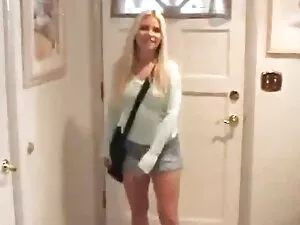 A Milf siririca lésb ...