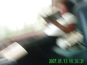 A Secretária a mijar ...